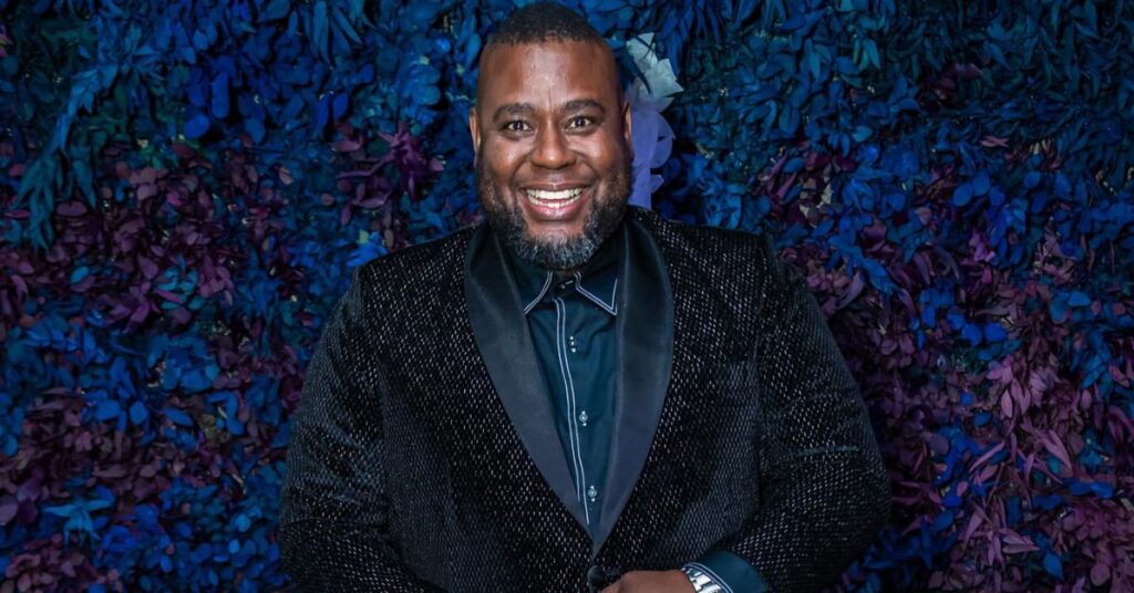 How old is Felix Hlophe? Age and birthday