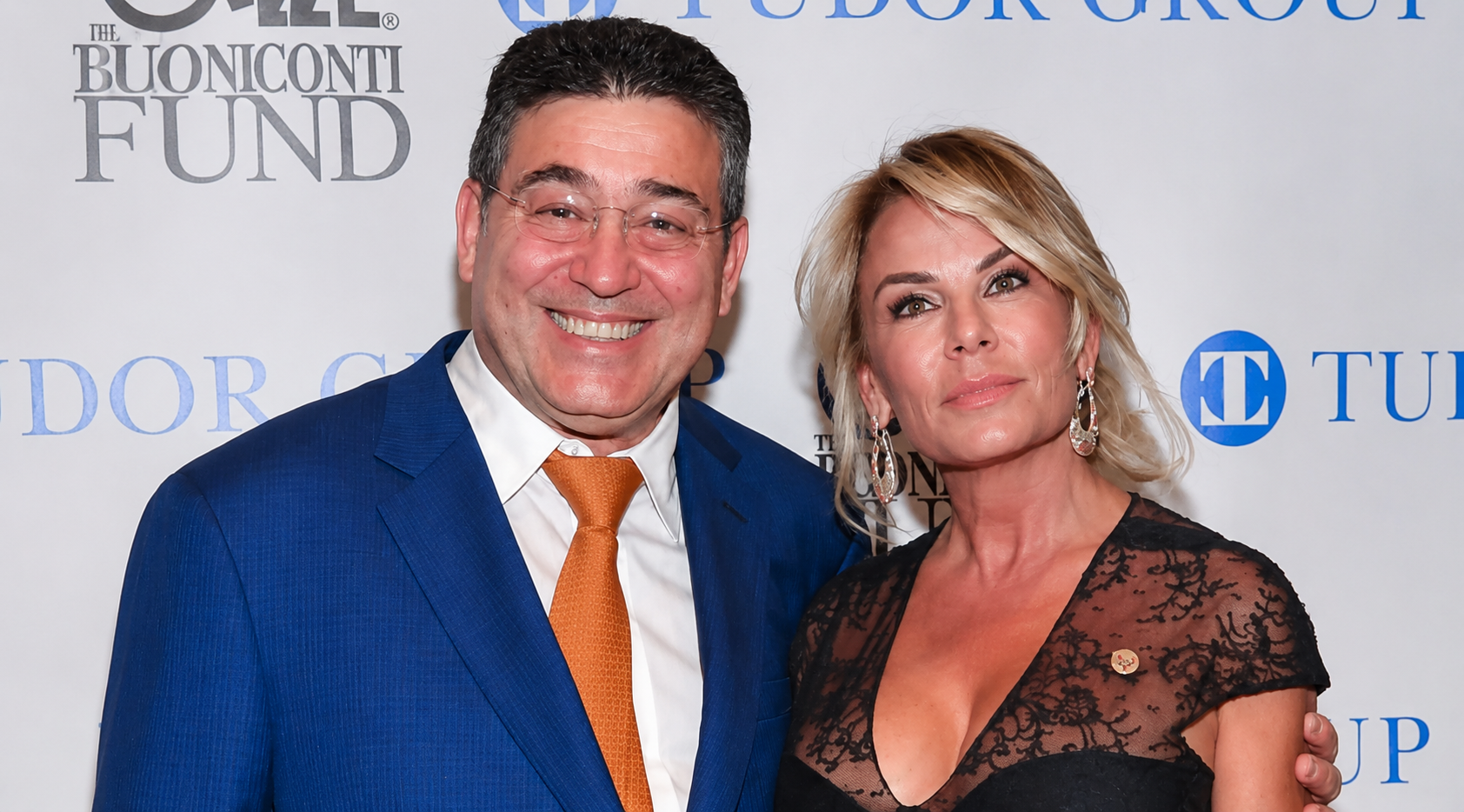itzhak ezratti wife